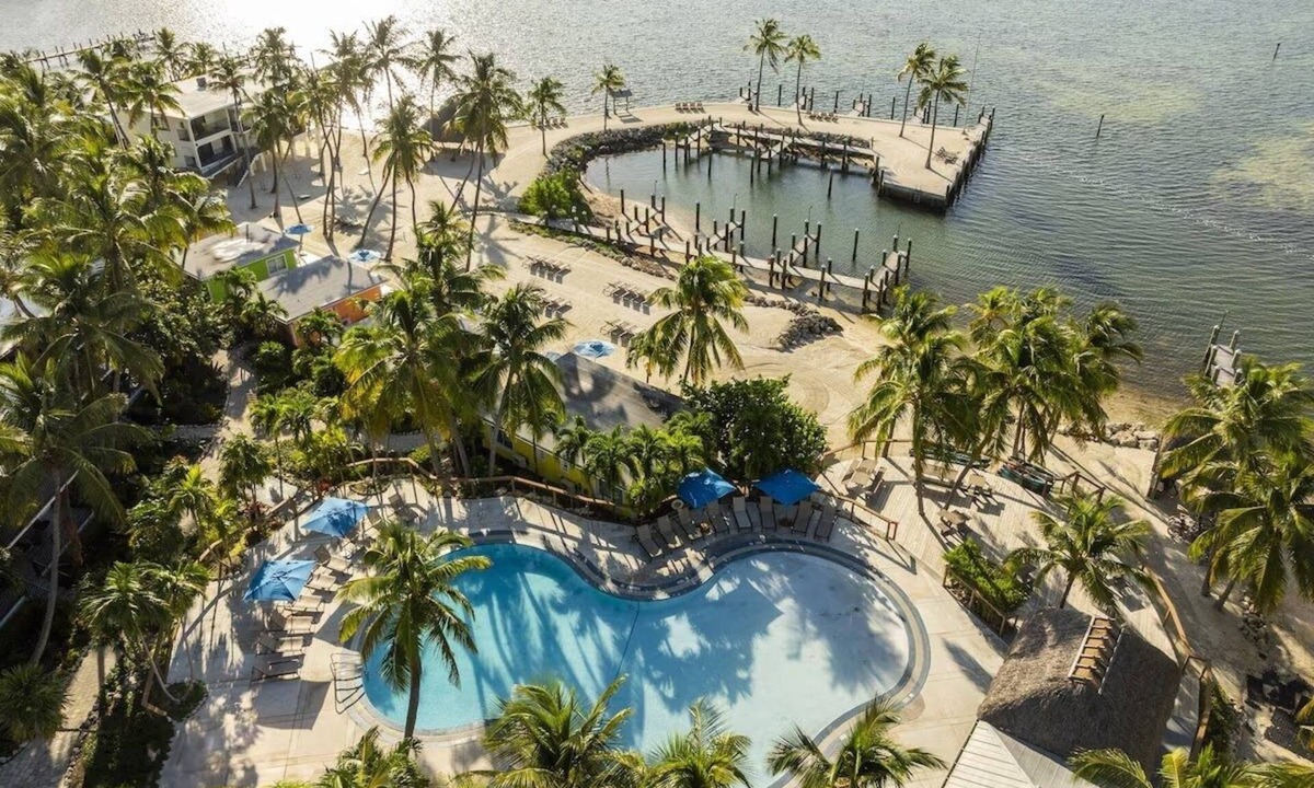Islamorada Resort | Ocean Front Studio w/Kitchenette, Pool, Free Parking & Pet Friendly