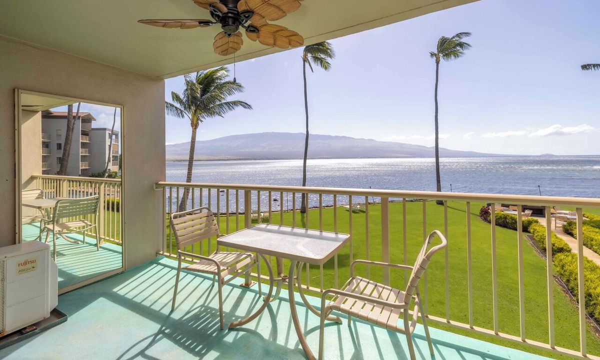 Maalaea Condo | Oceanfront Maalaea Kai 214 Relaxing Resort with Great View!