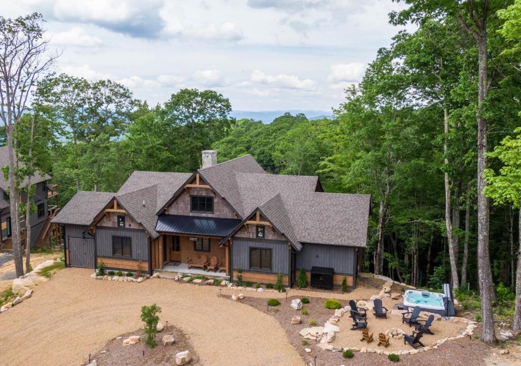 Elk Park House | On Eagle's Wings at Eagles Nest