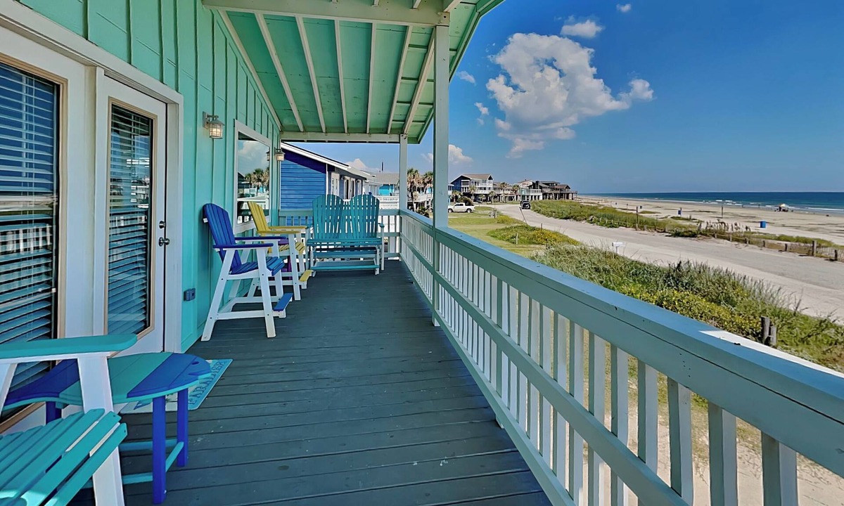 Spanish Grant House | Paradise Found | Beachfront, Steps from the Beach!