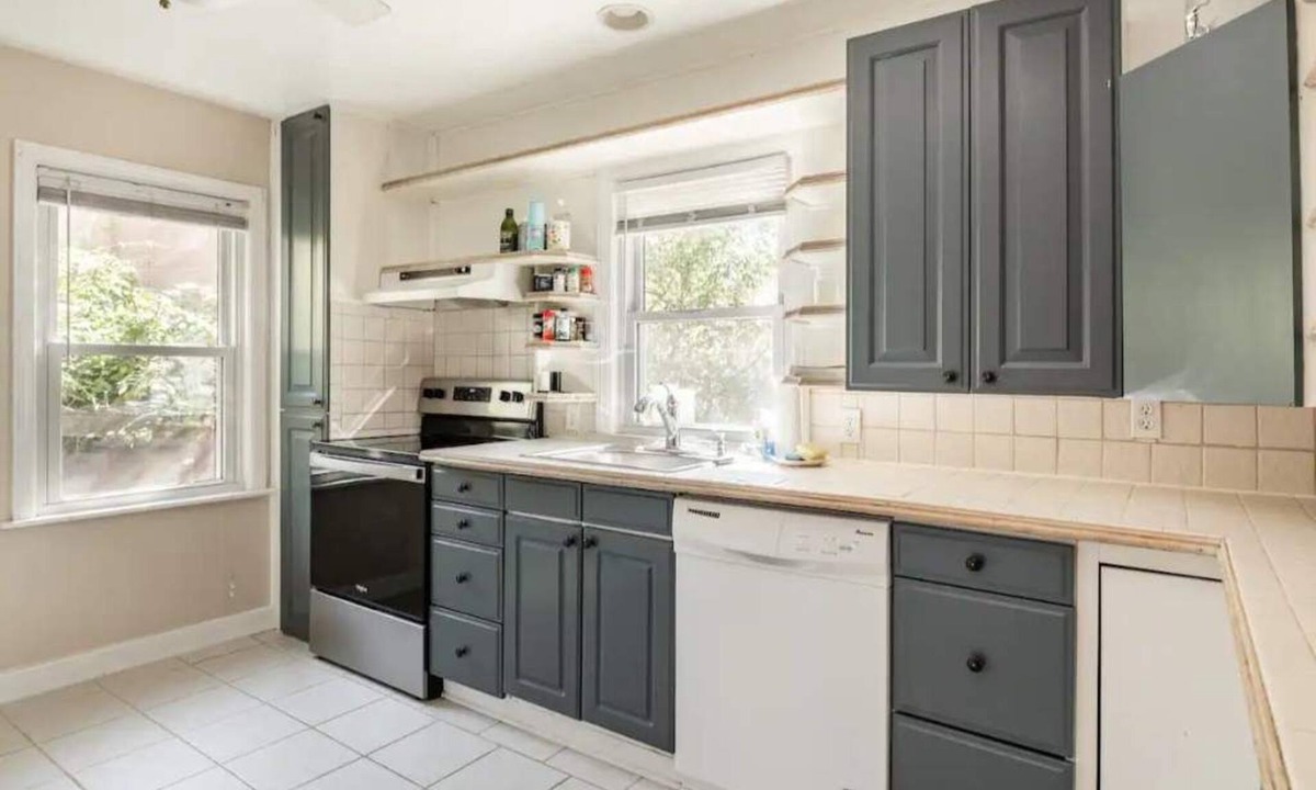 Milford Apartment | Peaceful 3BR home; 5 min walk to downtown Milford!