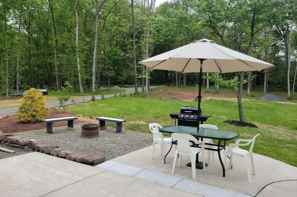 East Berlin House | Peaceful Country Hideaway Perfect for a Relaxing Stay in East Berlin, Pennsylvania