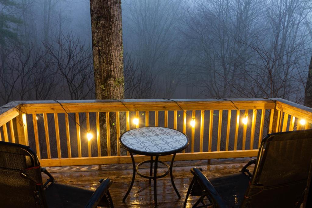 Banner Elk House | Pinetop Nest: Happy Place in Sugar Mountain