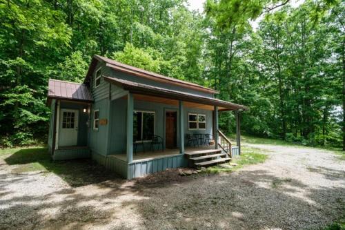 Stanton House | Private Getaway 3BR wHot Tub