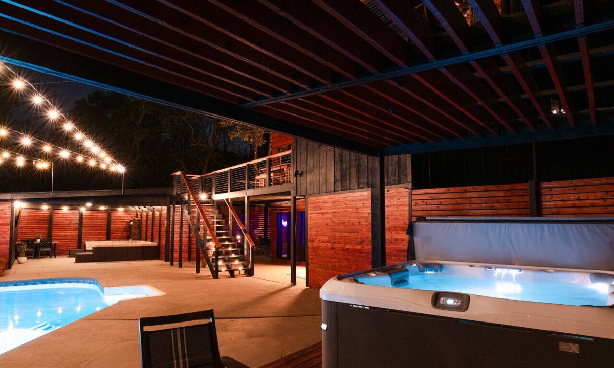Mountain Home House | Private Heated Pool & Hot Tub; Fire Pit; Gameroom