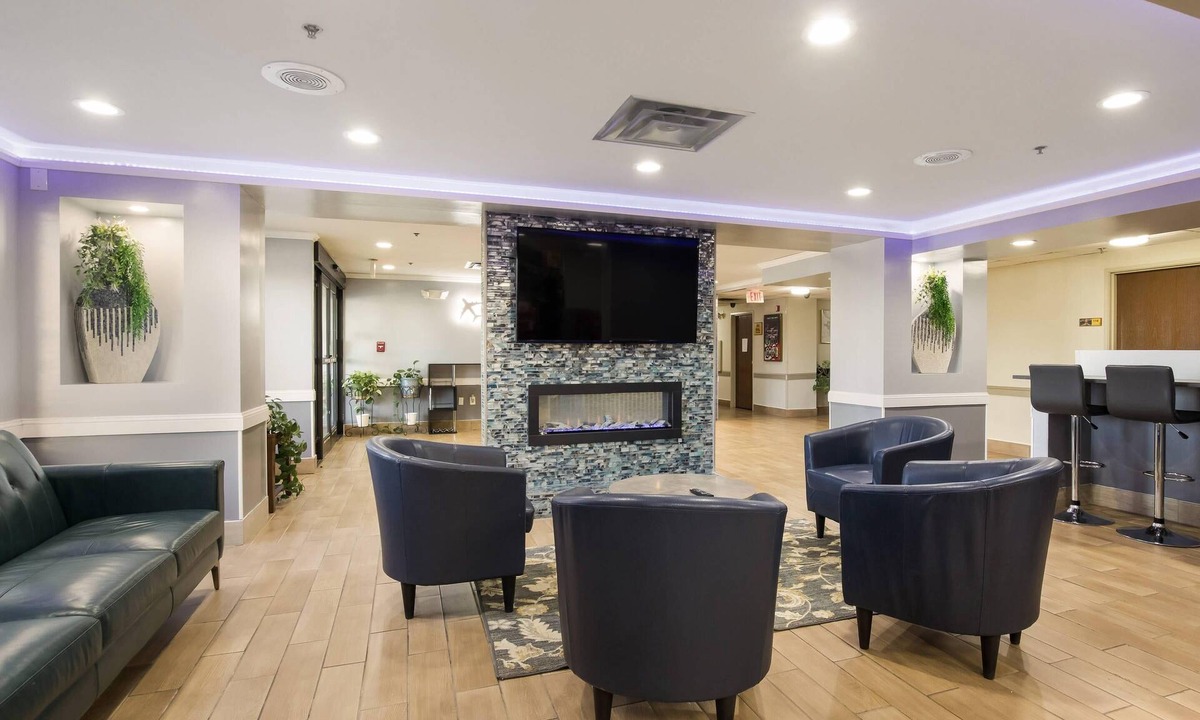 Mount Saint Joseph Hotel | Quality Inn & Suites CVG Airport