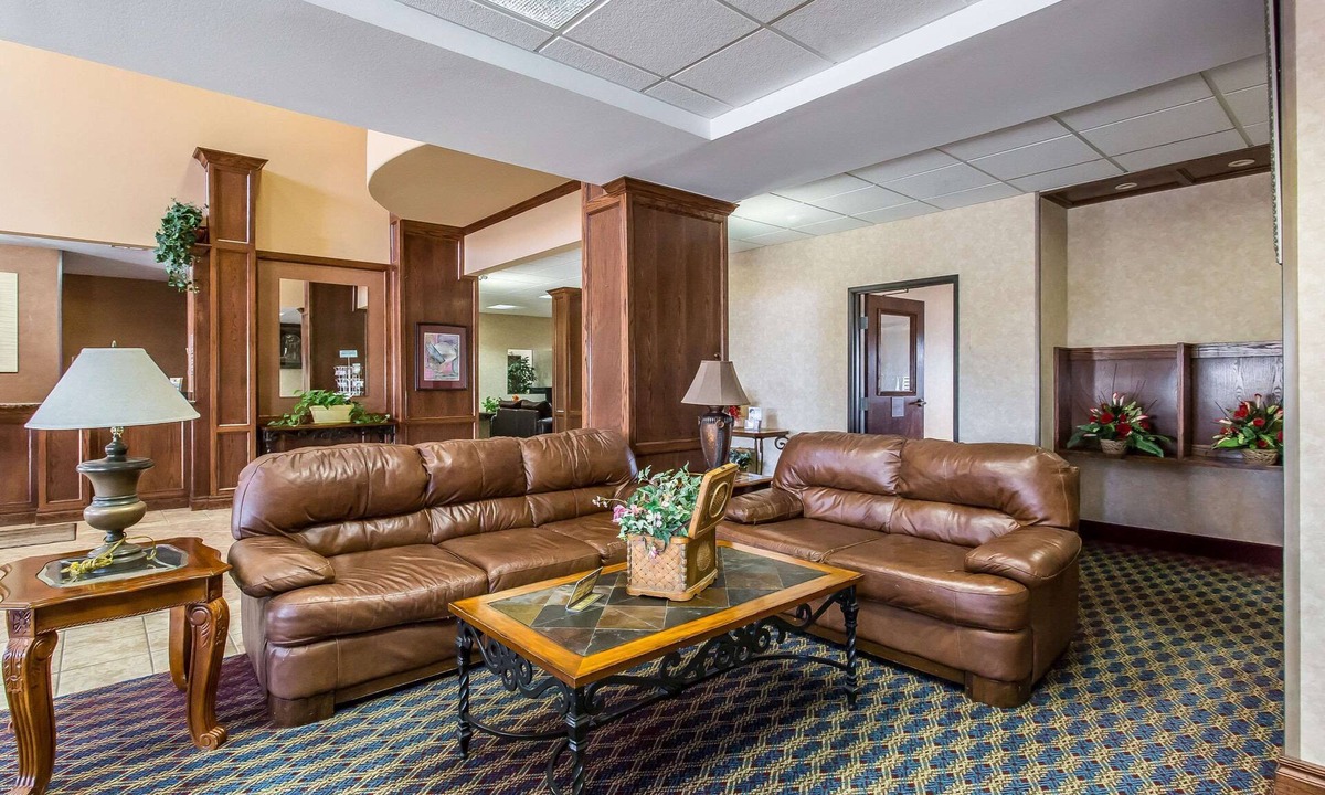 Guymon Hotel | Quality Inn & Suites Guymon East