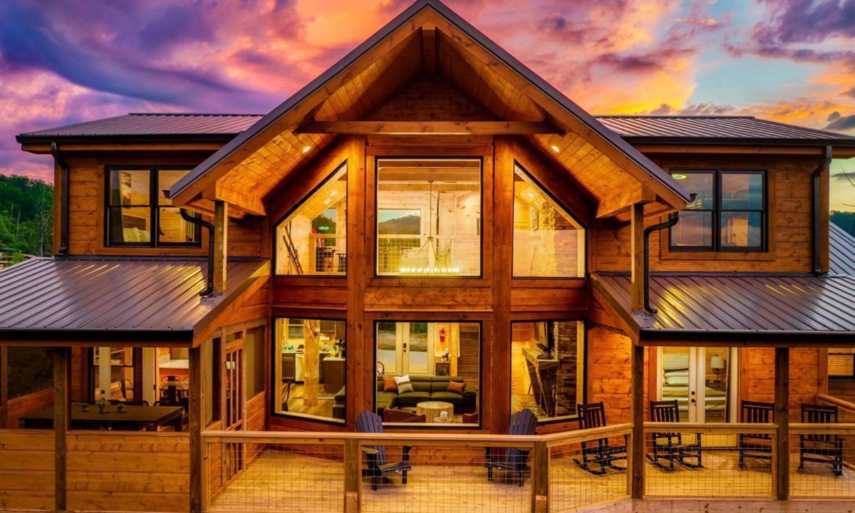 Chalet Village North Cabin | Red Hawk Retreat - Luxury Furnishings, Private Pool, + More!