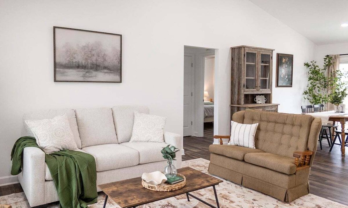 Cynthiana House | Relaxing Retreat Near Bourbon Trail & Horse Country