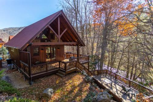 Elk Park House | River Sound Cabin at Eagles Nest