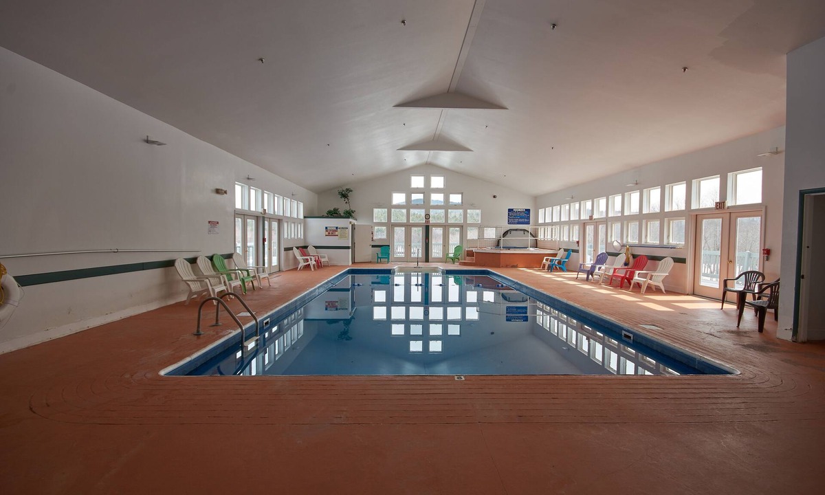 Bethel Hotel | River View Resort