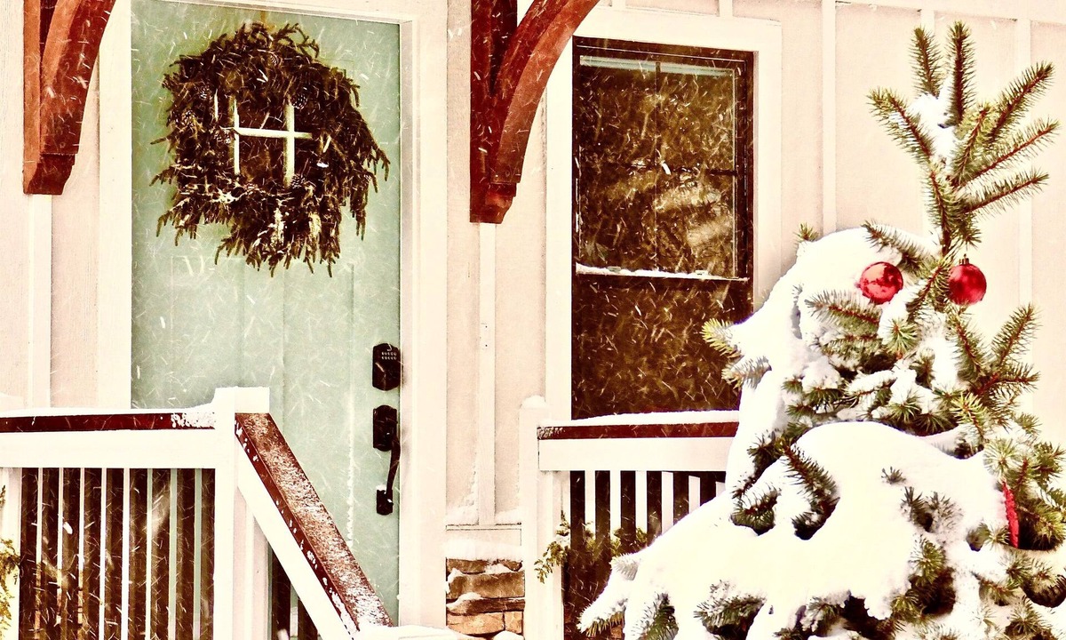 Black Mountain House | Romantic Hideaway w/Private HT, King Ste~DT Charm