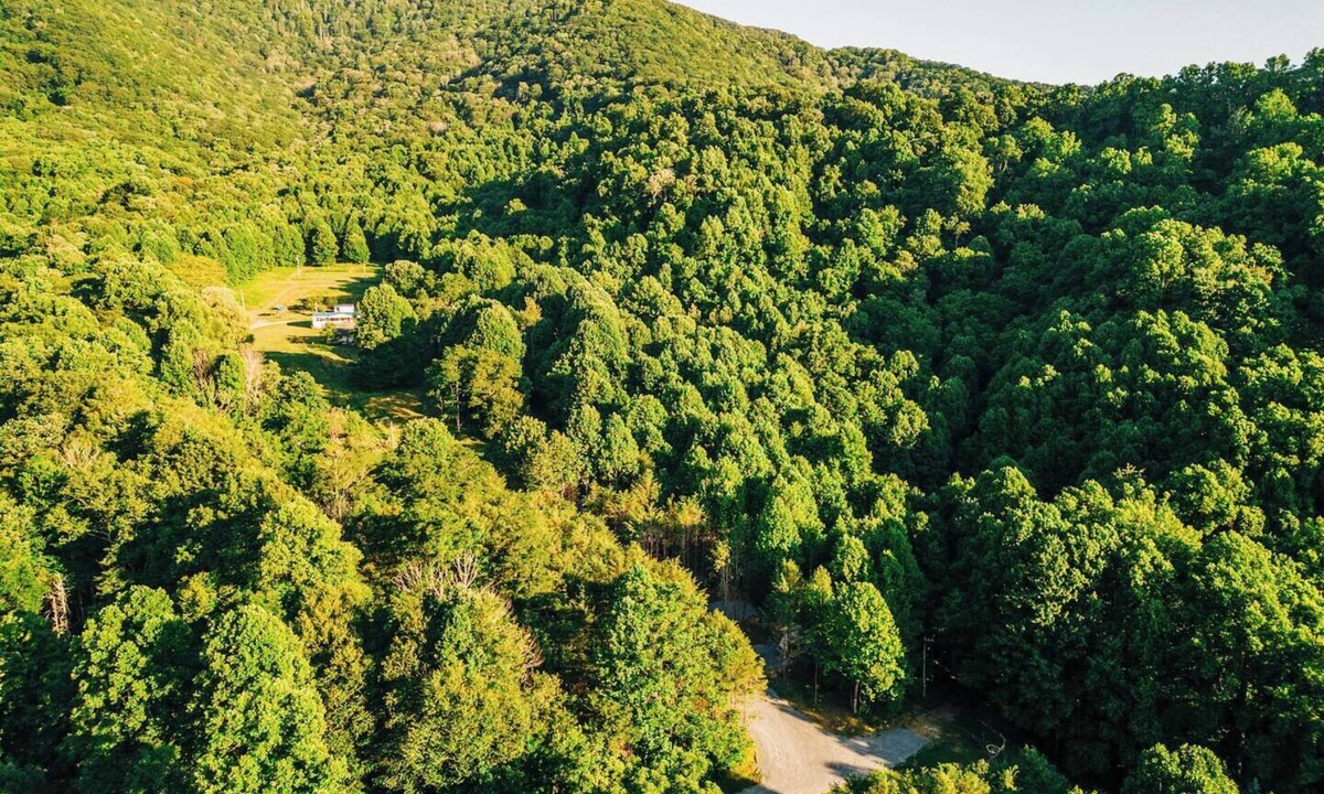 Roan Mountain RV Rental | Safe Haven Farm RV Spot #3 Bring Your Own RV