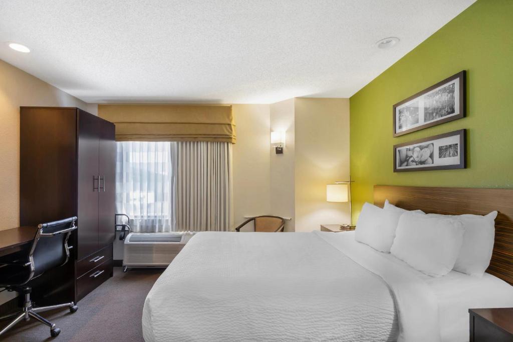 Cross Lanes Hotel | Sleep Inn & Suites Cross Lanes - South Charleston