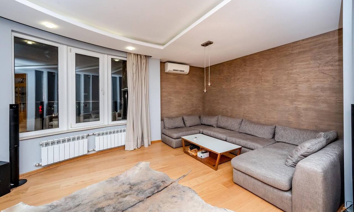 Studentski Grad Apartment | Sofia Luxury 3-bed Penthouse Apartment, Sleeps 6