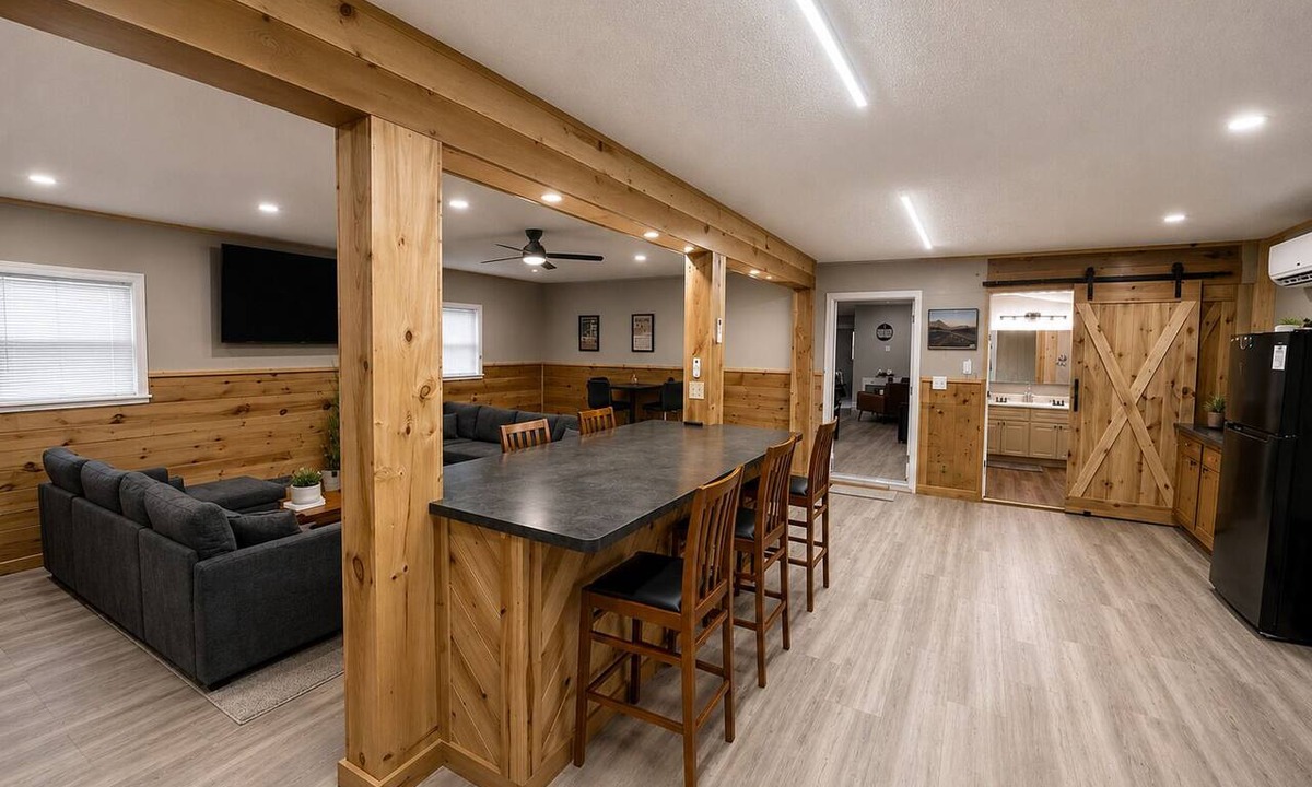 Rogers House | Spacious 3-bedroom house in Rogers, KY. Close to local attractions.