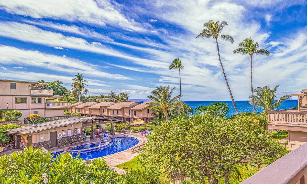 Kahana Condo | Spacious Kahana Sunset C5 Condo with Ocean Views AC, Pool & Beach Access