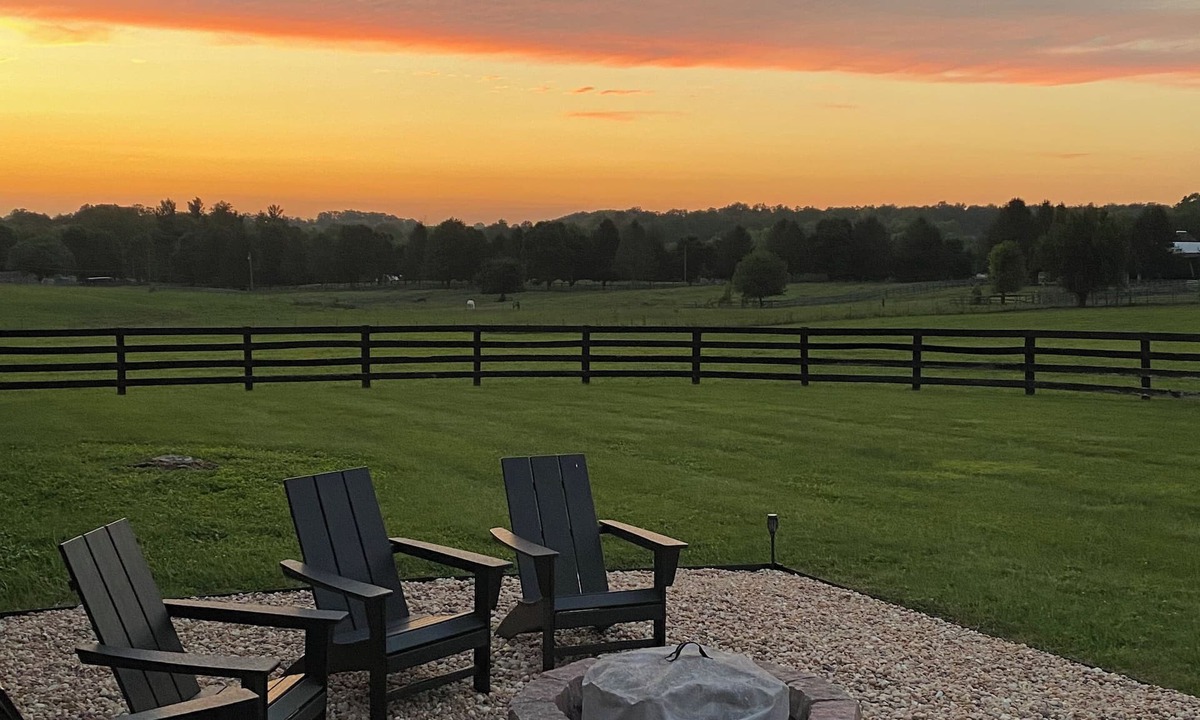 Georgetown House | Stunning Home on 125 acre farm near Horse Park, Keeneland and KY Bourbon Trail.