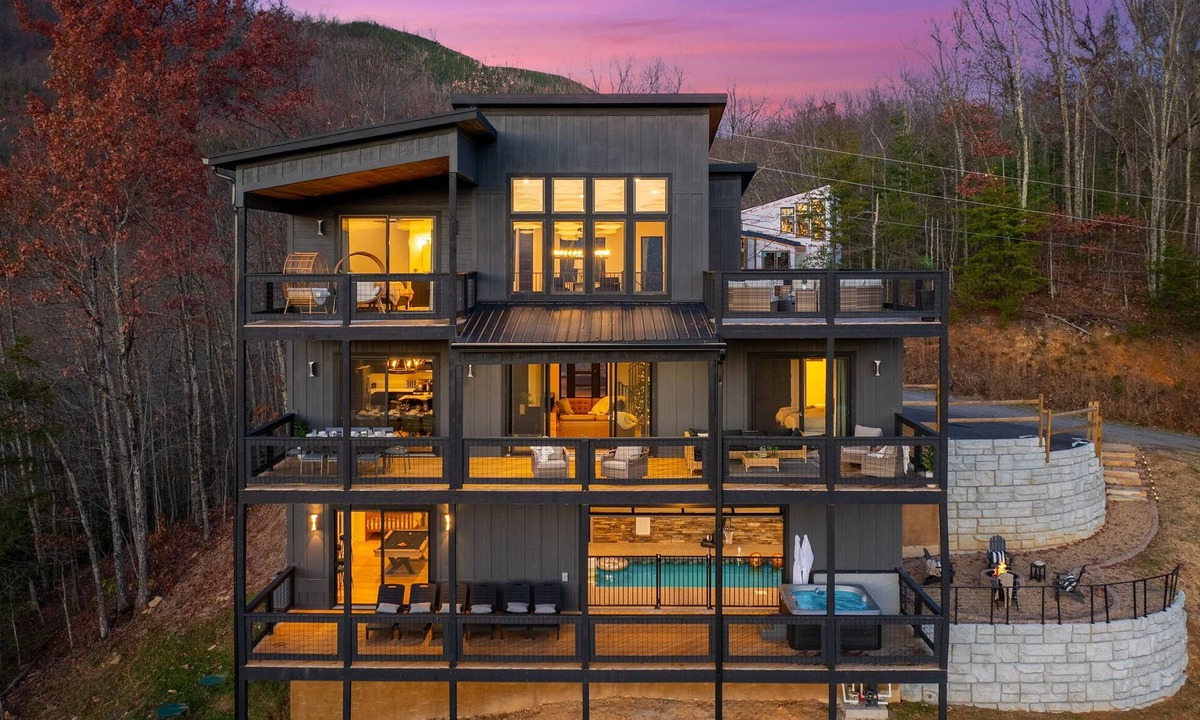 Pittman Center Cabin | Stunning View, Modern Cabin in Gatlinburg, Htd Indoor Pool, Hot Tub, Game Room!