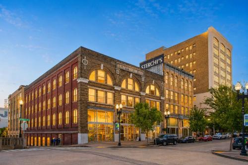 Old City Apartment | Stylish Loft on South Gay | Downtown Knoxville