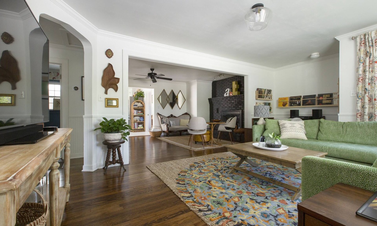 Brevard Cottage | Stylish mountain cottage walkable to downtown with private backyard.