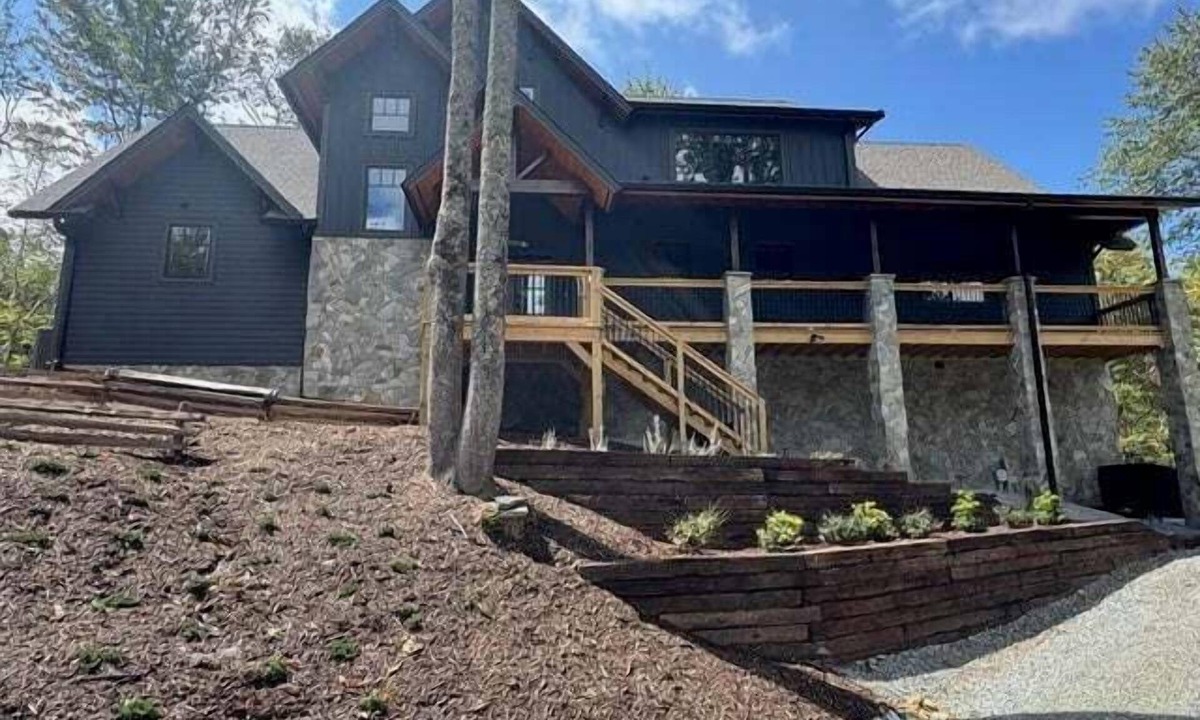 Banner Elk Cabin | Sweet Bearadise-Eagles Nest - dogs ok, outdoor fireplace
