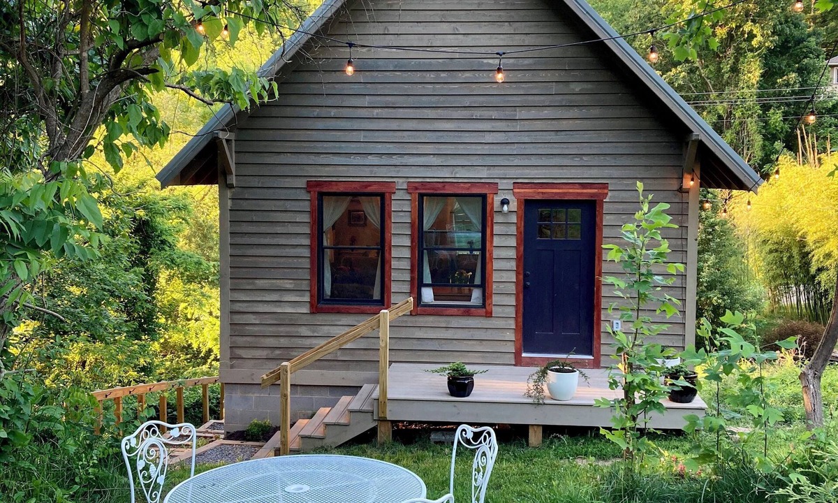 Woodfin Cottage | The Carriage House, elegance and nature in Asheville