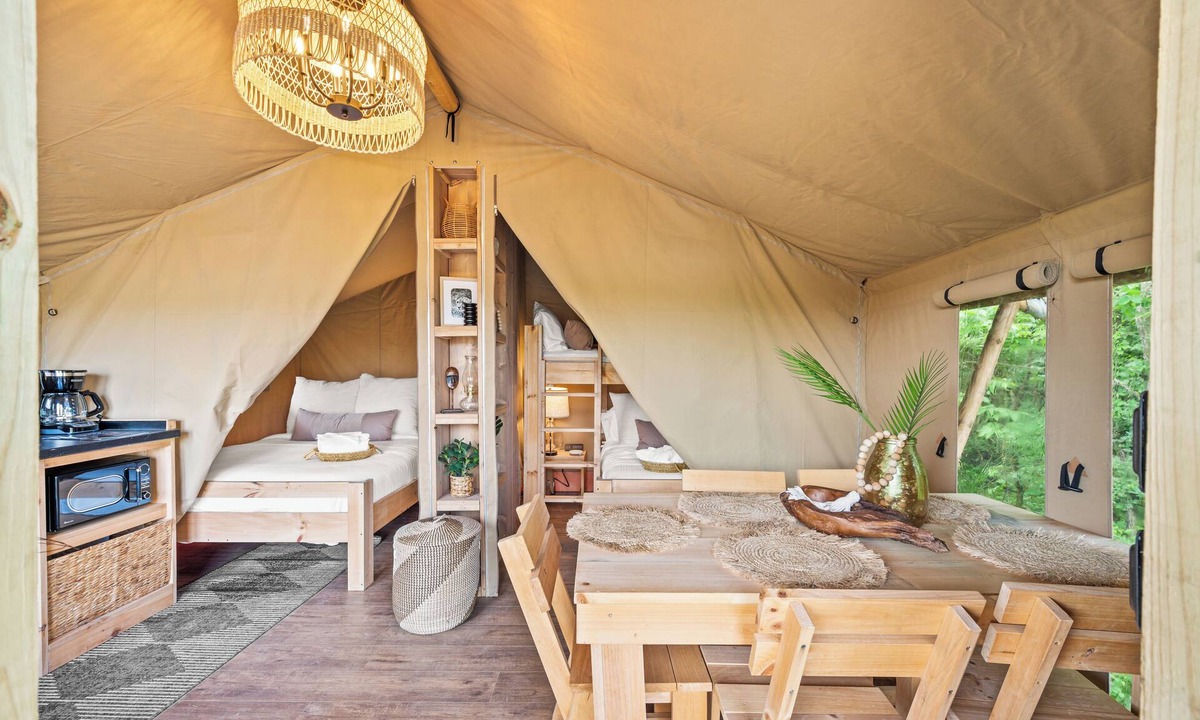 Williamstown RV Rental | The Glamping at Eden Reserve