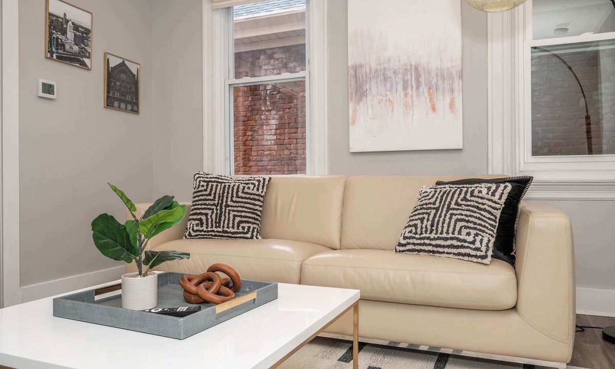 Covington Condo | The LUXE Spot 1