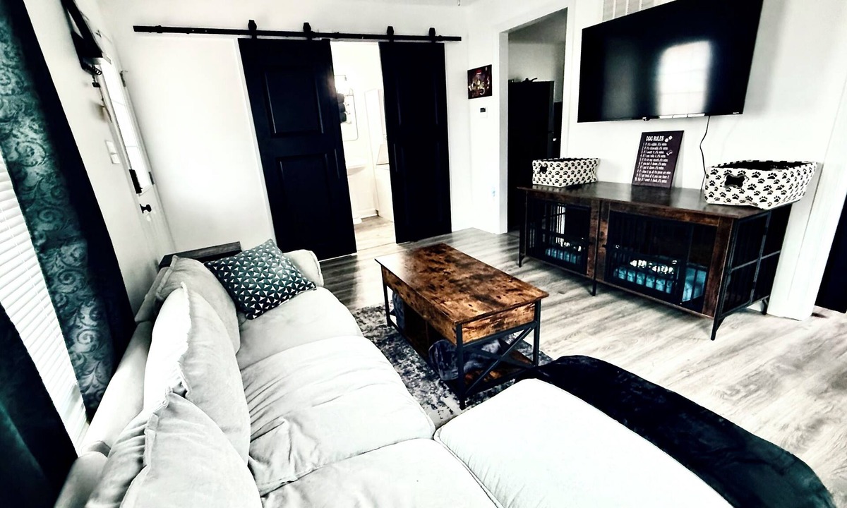 Mount Sterling Apartment | The PawPlex a Cozy 1-bedroom apartment in marvelous Mount Sterling