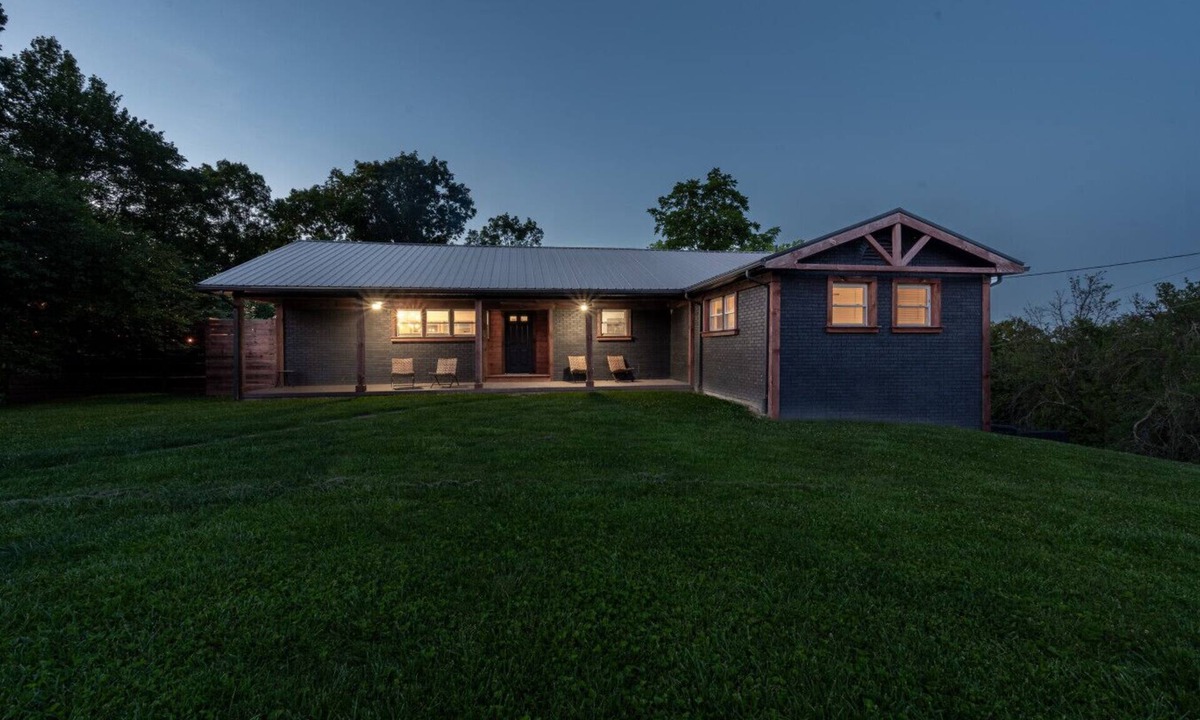 Rogers House | Three bedroom in United States of America, Pine Ridge