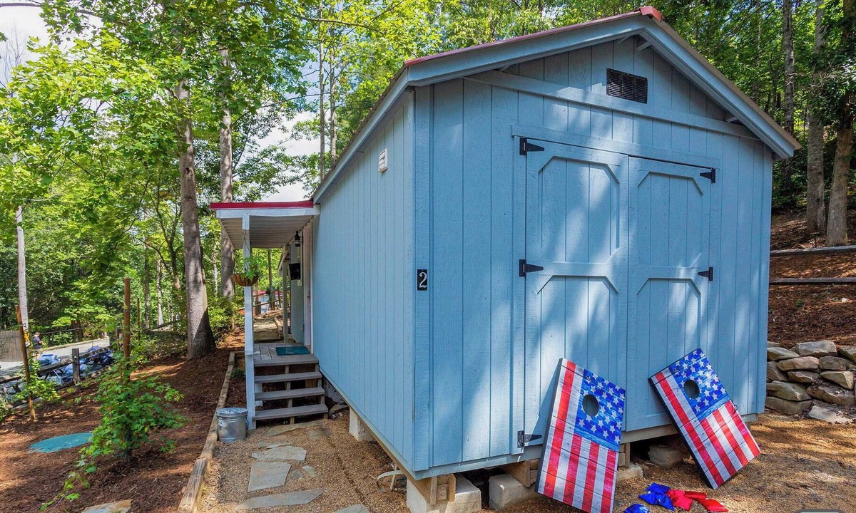 Lake Lure Cottage | Tiny Home + MountainView & Games, Lake Lure 2miles