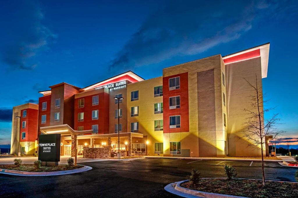 Hot Springs Hotel | TownePlace Suites by Marriott Hot Springs