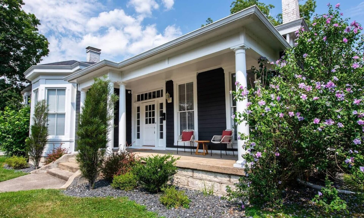 Frankfort House | Two Miles to Buffalo Trace > Speakeasy > Hot Tub > Gas Fire Pit
