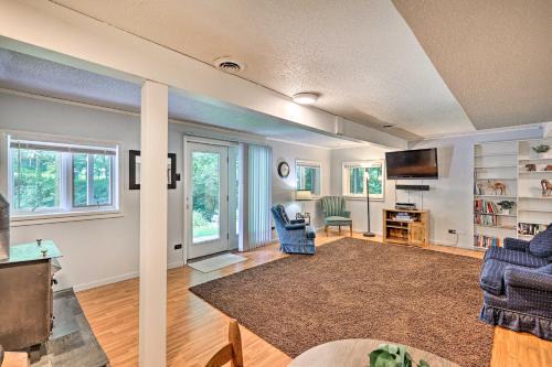 Roan Mountain House | Walk to Trails: Creekside Roan Mountain Cabin
