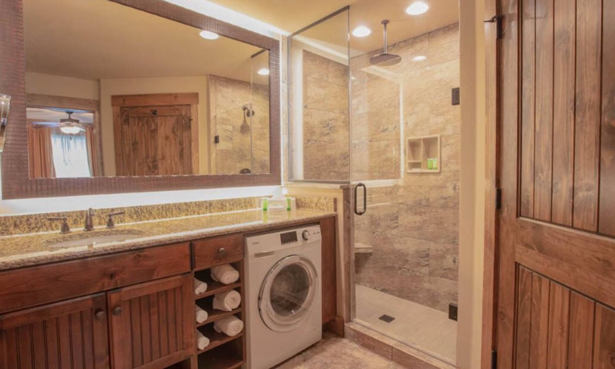 Branson Resort | Westgate Branson Woods 1 King Bdrm Standard Villa, pet friendly