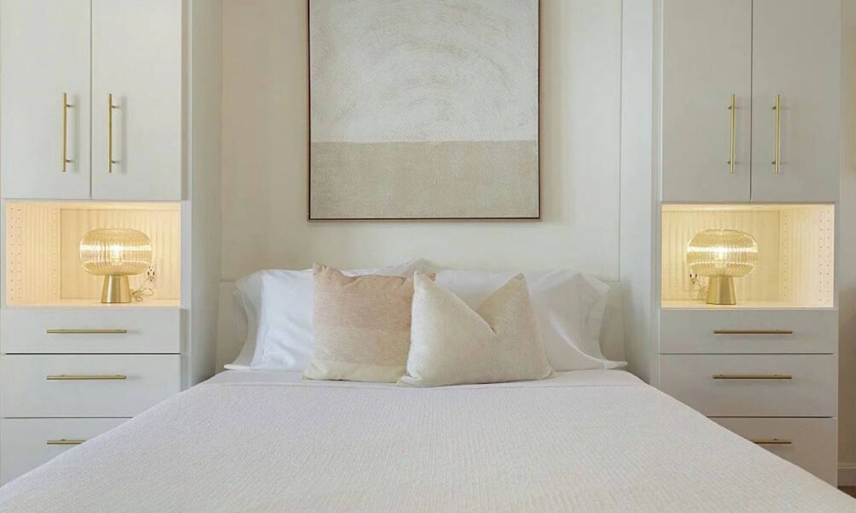 Hampton Condo | Whale's Tale - Boutique Studio Condo w/Pool 🐳