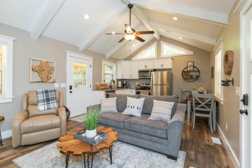 Rogers House | WiFi & Waterfront - Soul Sister Red River Gorge KY