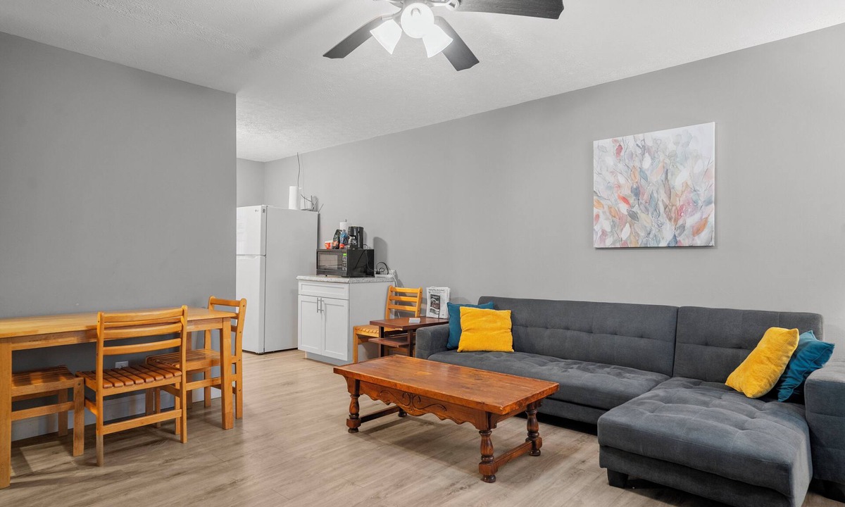 Stanton House | Yeti Escape l Cozy 2BR l 15 min to RRG l WI-FI