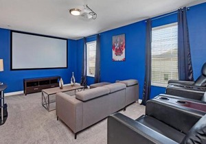 8BR Luxury - Sleeps 22 - Near Disney with Pool & Hot Tub!