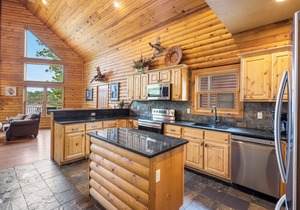 Resort-Style Lakefront Family Reunion Spot | 25+ Amenities & Room for Everyone