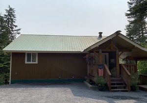 Seward House - Lost Lake
