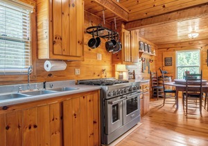 Spacious Cabin Retreat Near Cave Run Lake & Marina