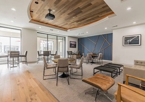 Spacious Flat + Gym + Pool