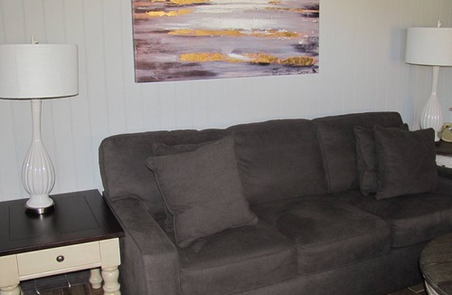 Asheville Villa | 1 Bedroom Vacation Villa