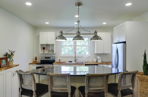 Loveland House | 1 Block to Loveland Bike Trail: 'The Frog Man Inn'