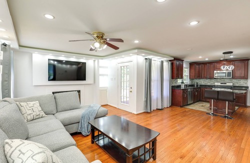 Glyndon House | 1 Mi to Main St! Family-Friendly Reisterstown Home