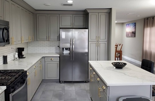 Rancho Oakey House | 1 mile from the strip! Enjoy your Vegas home away from home!