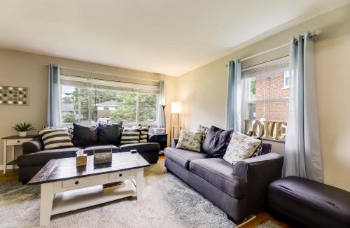 Finneytown House | 10 Mi to Dtwn Cincinnati: Home w/Patio & Yard!
