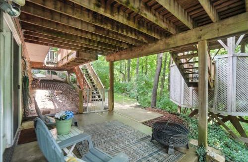 Anderson Township Apartment | 10 Mi to Dtwn: Cozy Couple's Getaway in Cincinnati